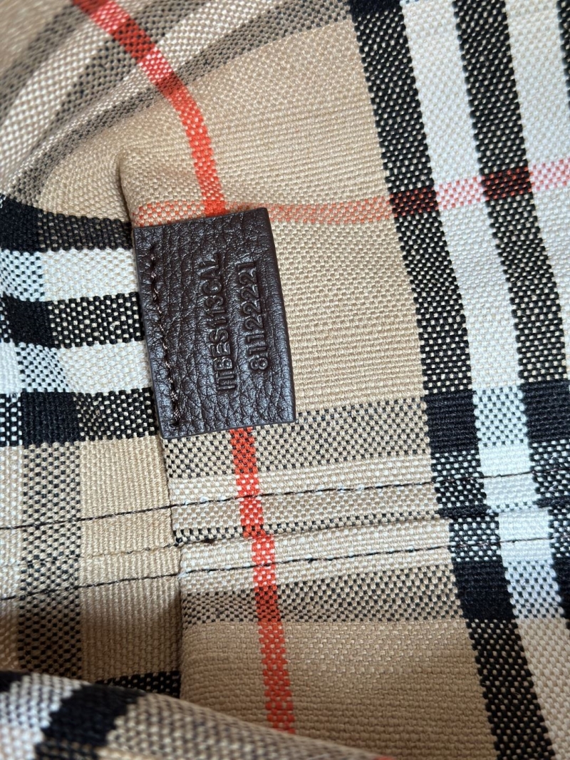 Bv*b*rry shopping bags